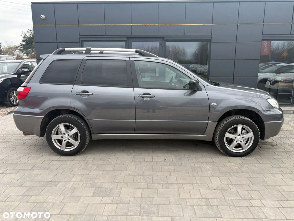 Mitsubishi Outlander 2.0 Comfort - 4