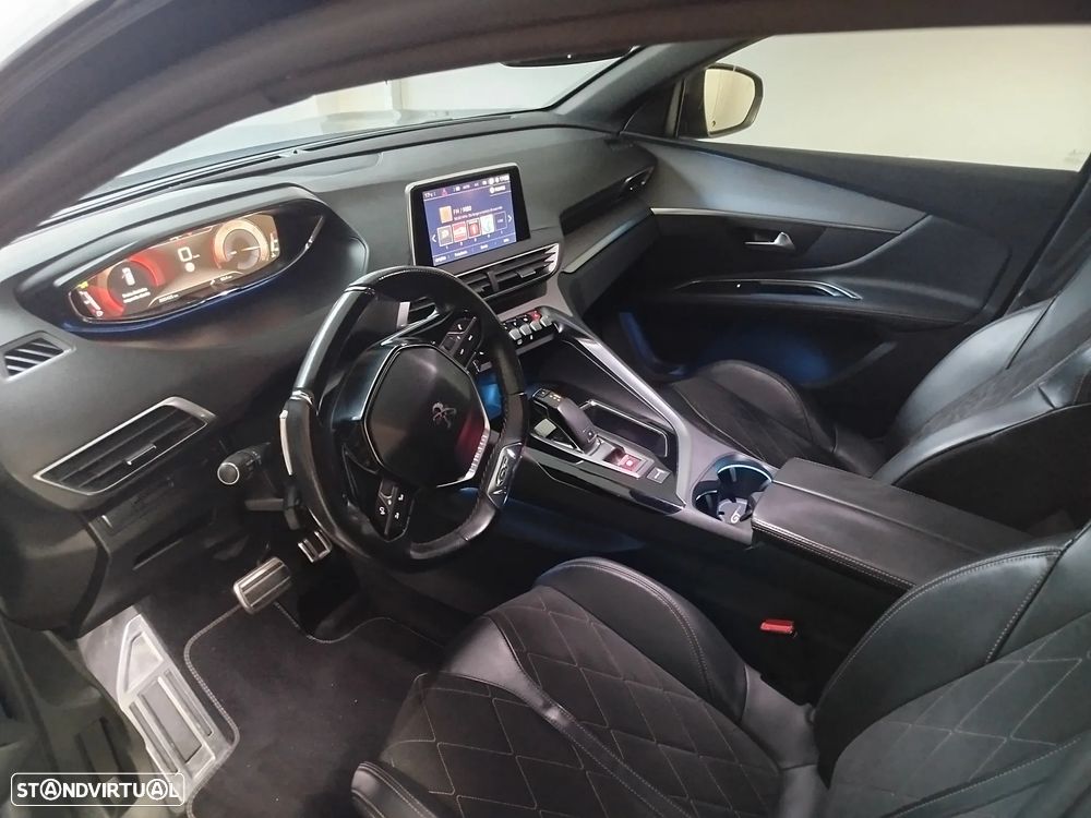 Peugeot 3008 2.0 BlueHDi GT EAT8 - 11
