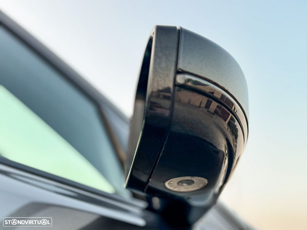 Jaguar F-Pace 20d Aut. R-Sport - 11