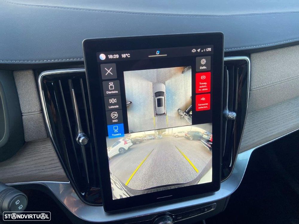 Volvo XC 90 2.0 T8 PHEV Ultra Dark AWD - 24