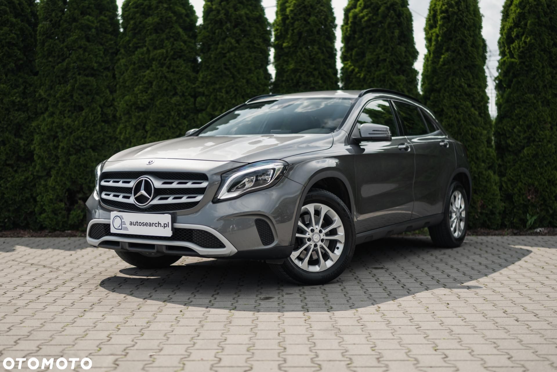 Mercedes-Benz GLA - 1