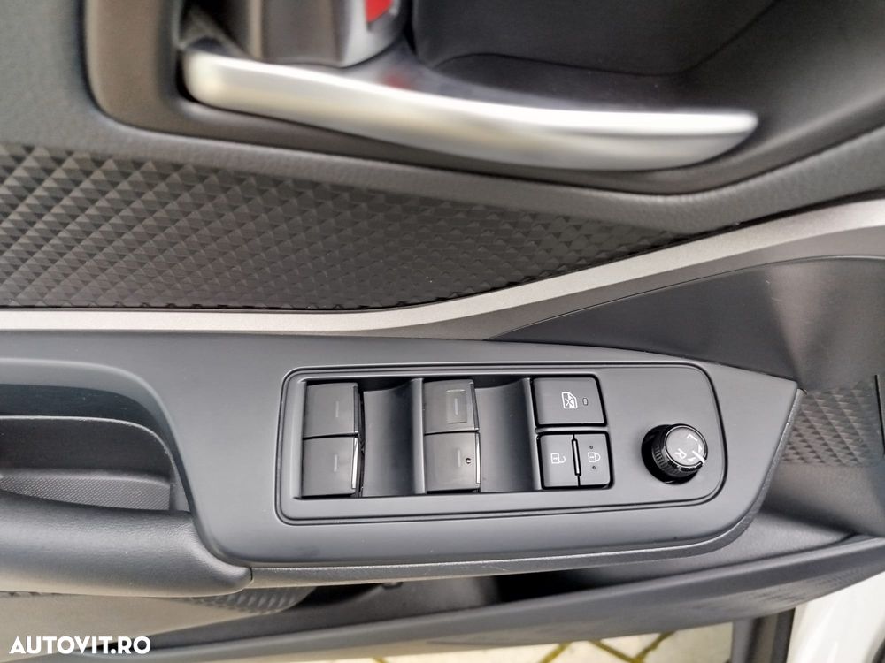 Toyota C-HR 1.8 HSD 4x2 CVT C-enter - 10