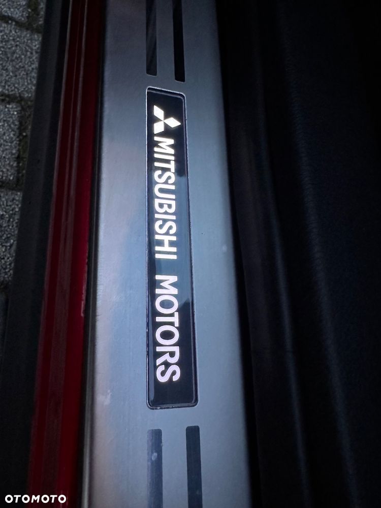 Mitsubishi Eclipse Cross - 12