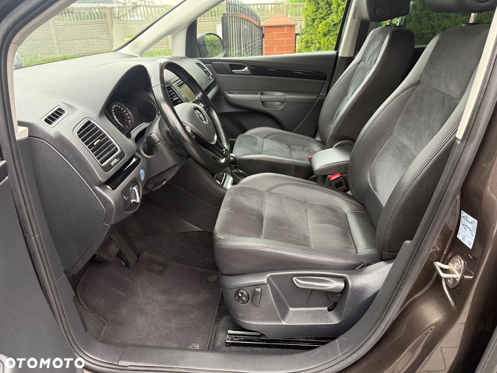Volkswagen Sharan 2.0 TDI DSG (BlueMotion Technology) Highline - 13