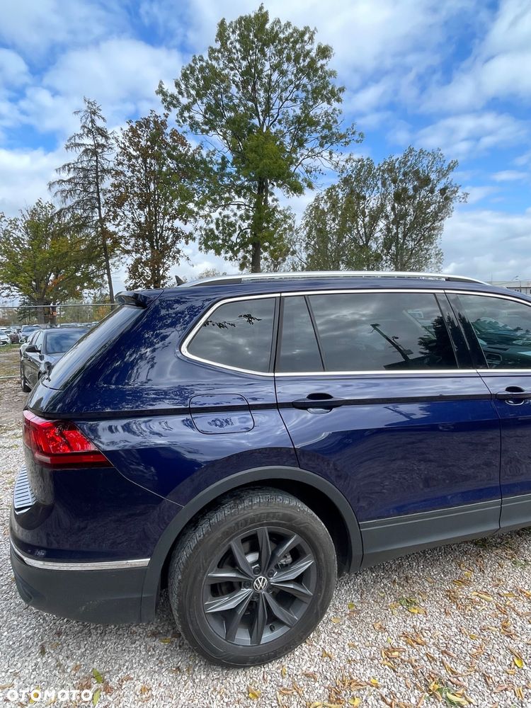 Volkswagen Tiguan - 4