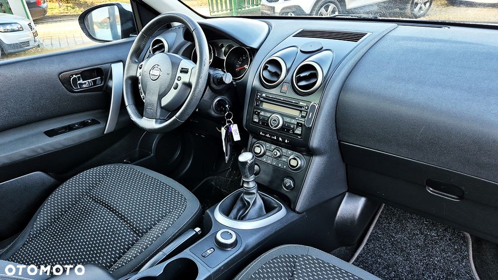 Nissan Qashqai 2.0 4x4 Tekna Premium - 39