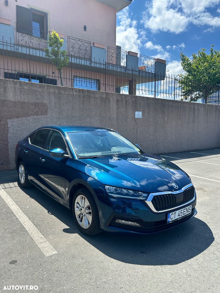 Skoda Octavia 1.5 TSI DSG Mild Hybrid Ambition - 2
