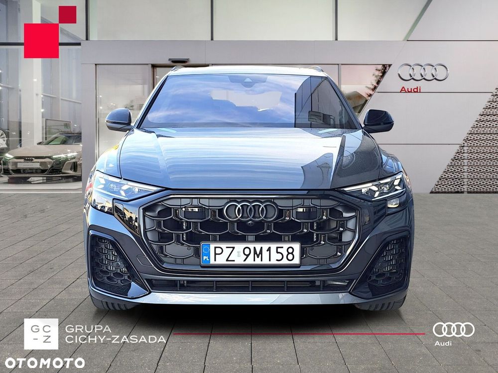 Audi Q8 - 8