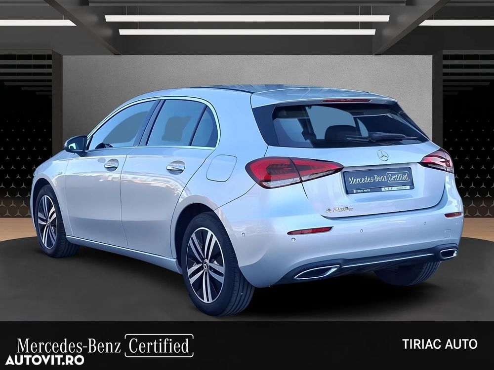 Mercedes-Benz A 250 - 4