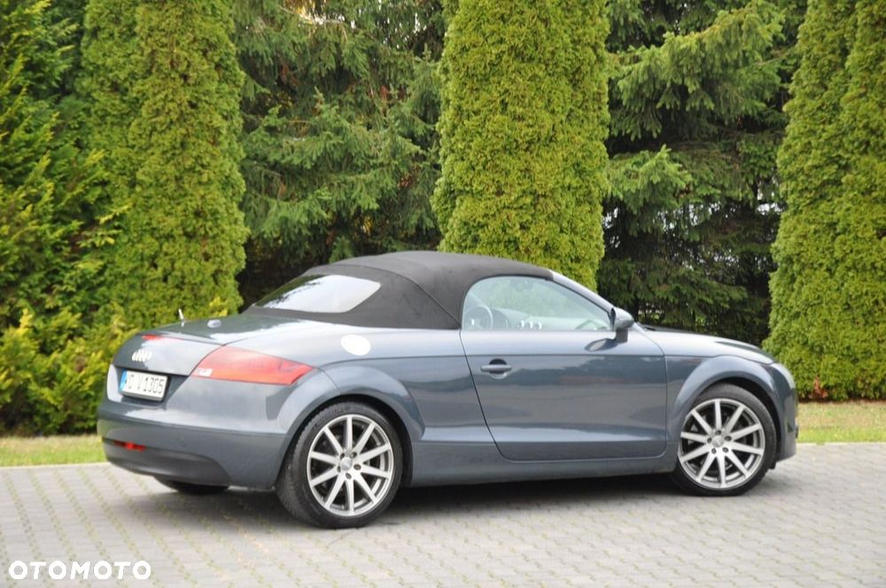 Audi TT Roadster - 9
