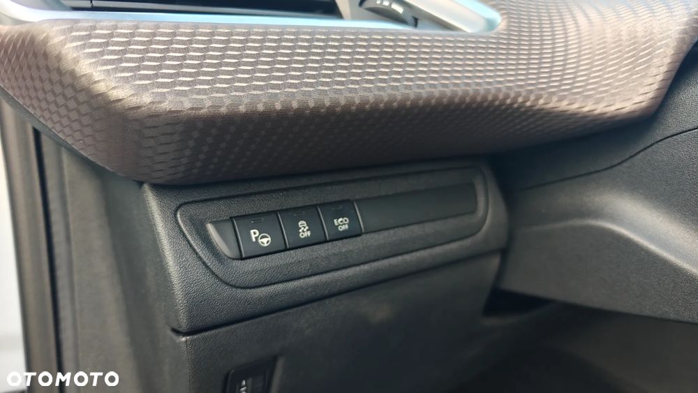 Peugeot 2008 82 e-VTI ETG5 Allure - 29