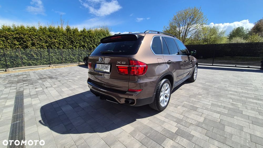 BMW X5 xDrive35i Edition Exclusive - 6