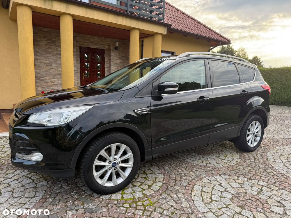 Ford Kuga 2.0 TDCi 2x4 Titanium - 6