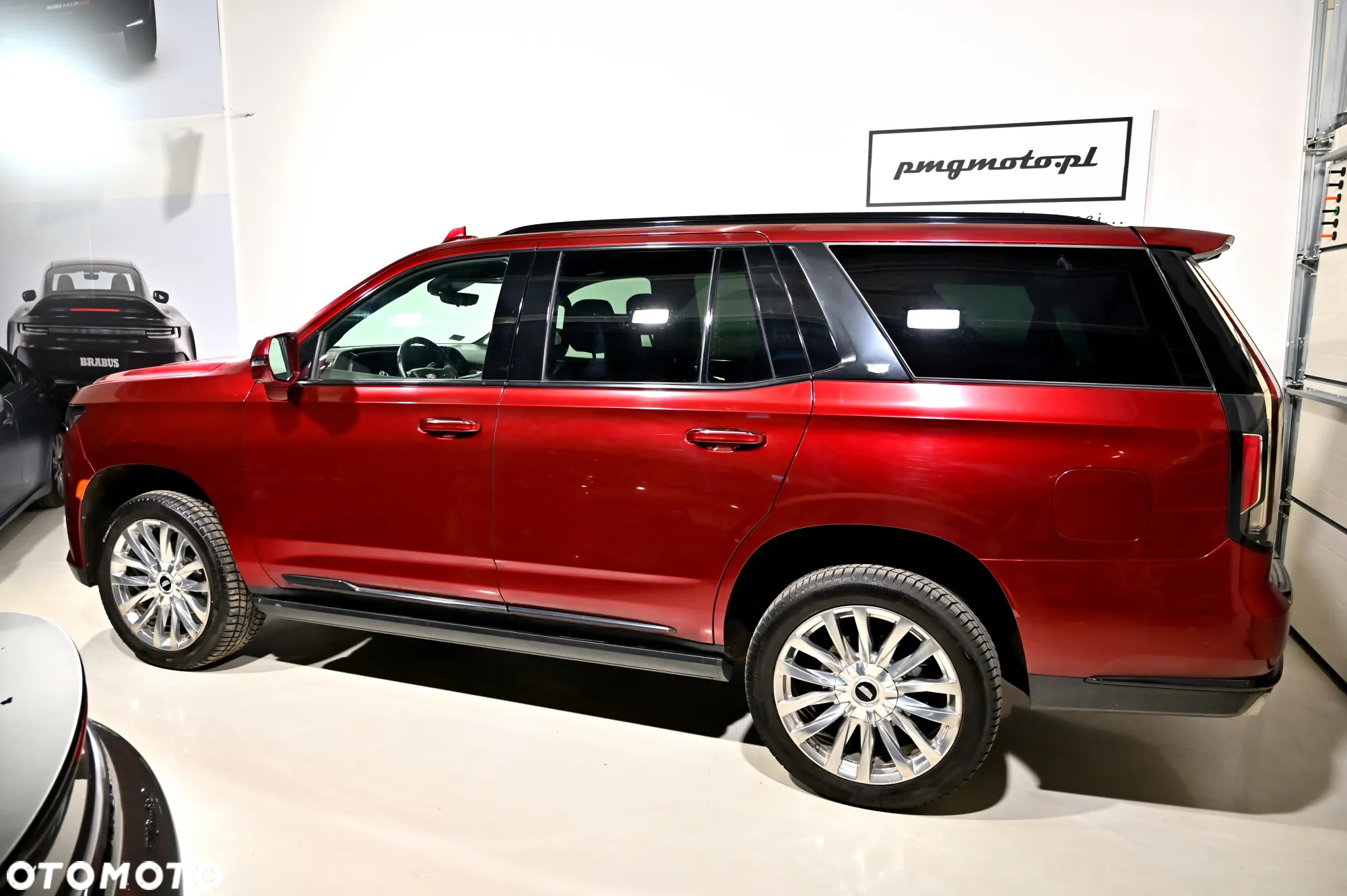 Cadillac Escalade - 7