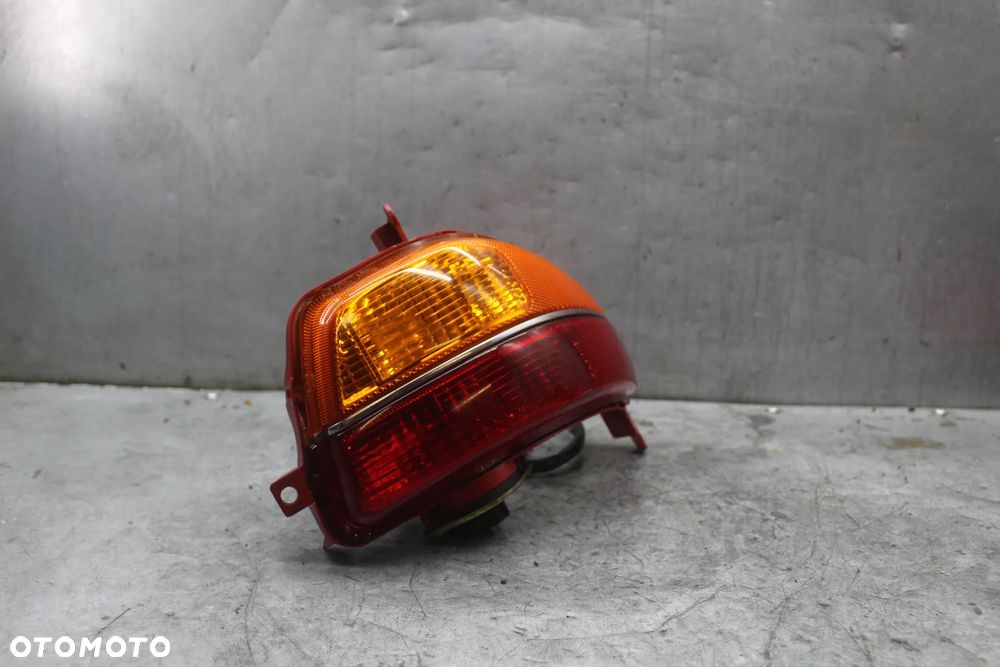 Suzuki Burgman AN 650 Lampa tył tylna prawa - 2