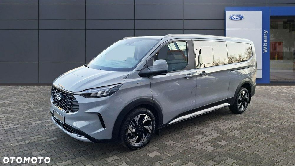 Ford Tourneo Custom - 3