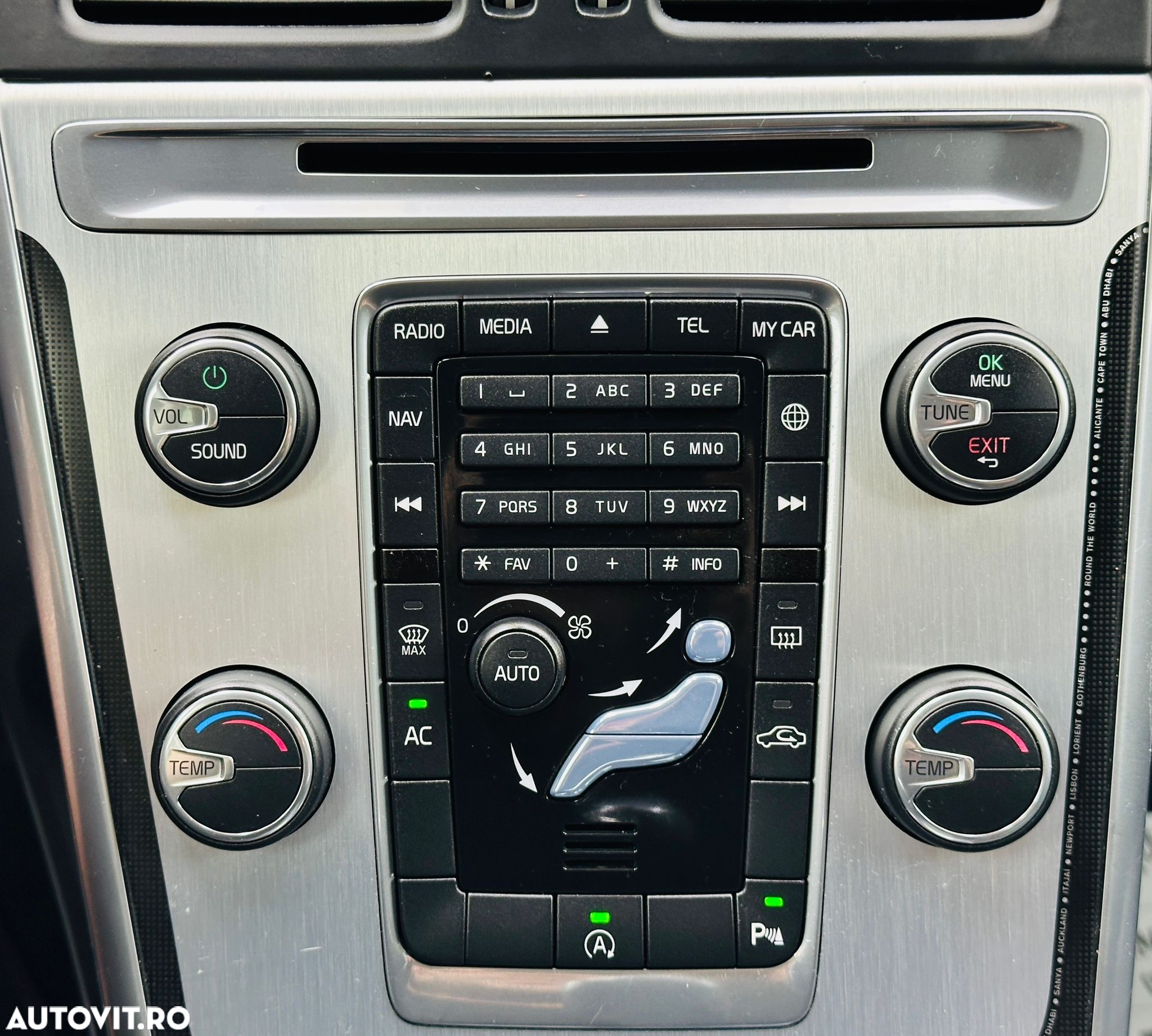 Volvo XC 60 - 30