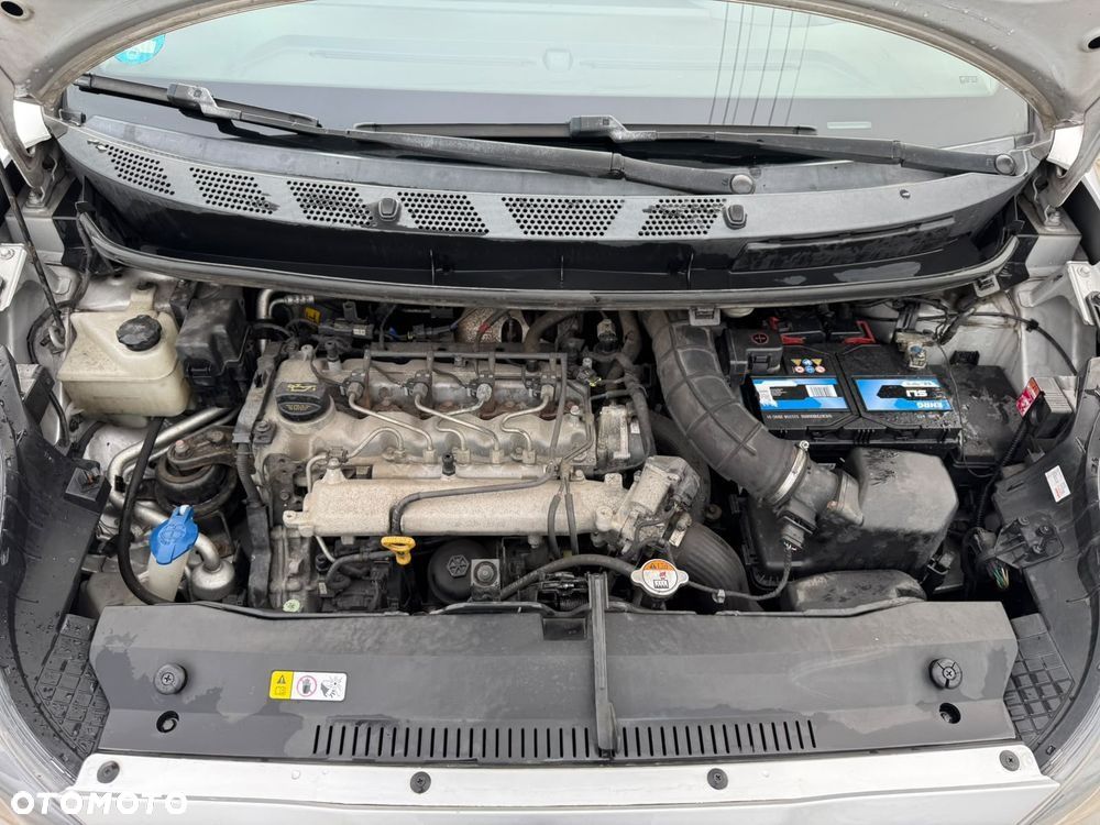 Hyundai ix20 1.4 CRDi Comfort blue - 10