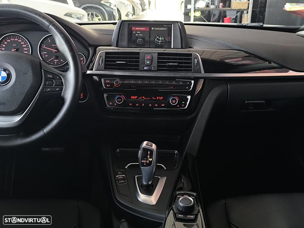 BMW 420 Gran Coupé d Aut. Luxury Line - 32