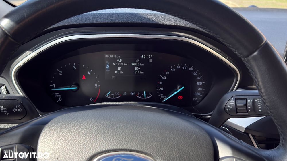 FORD Focus 2021 — imagine 13