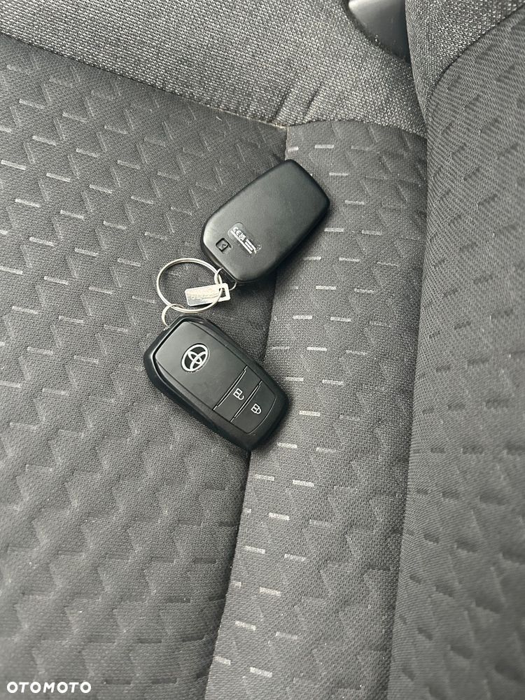 Toyota Yaris Cross Hybrid 1.5 Comfort - 37