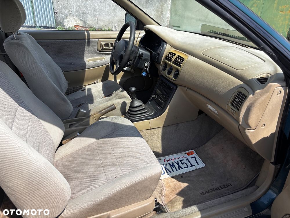 Subaru Impreza - 11