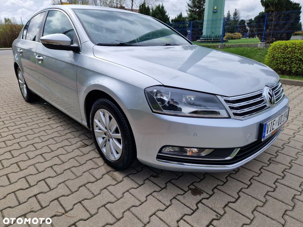 Volkswagen Passat - 3