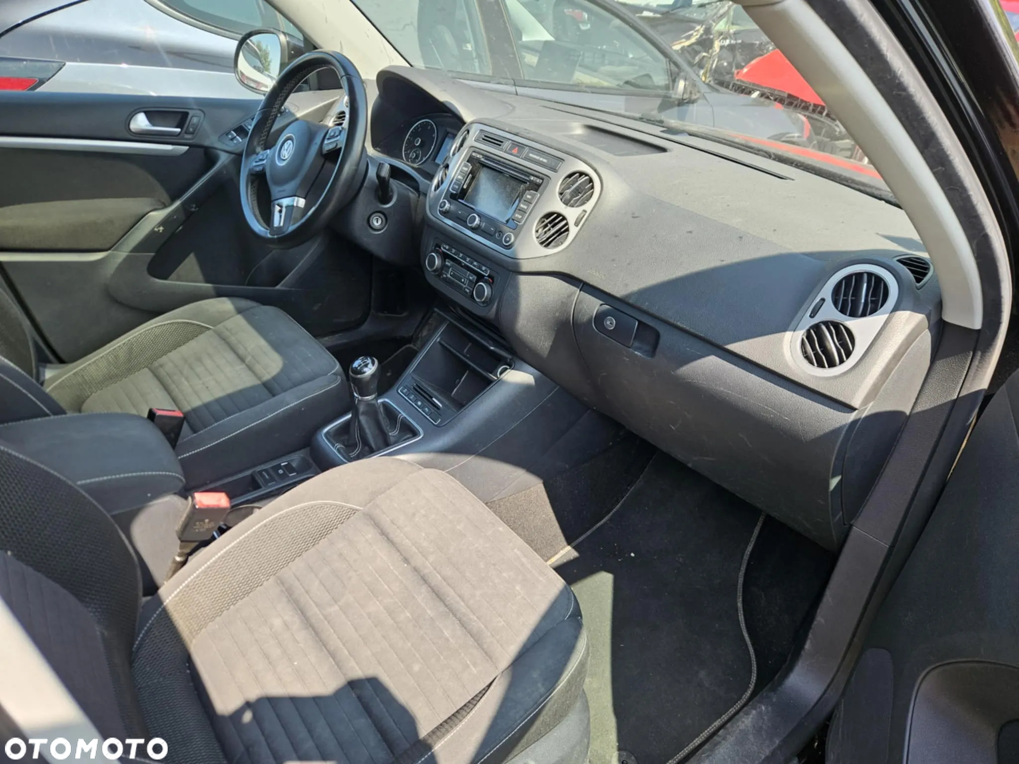 Volkswagen Tiguan 2.0 TDI DPF BlueMotion Technology Cup Sport & Style - 23