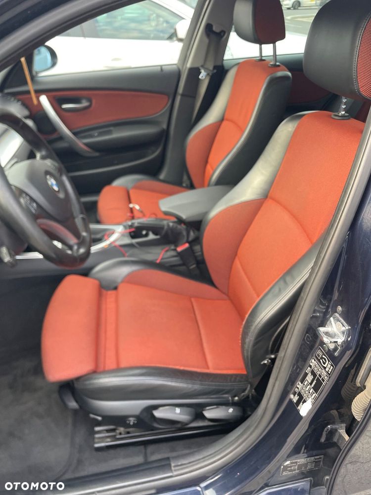 BMW Seria 1 118d - 25