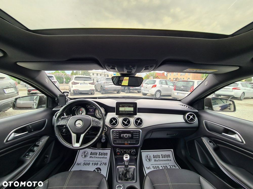 Mercedes-Benz GLA 200 Style - 11