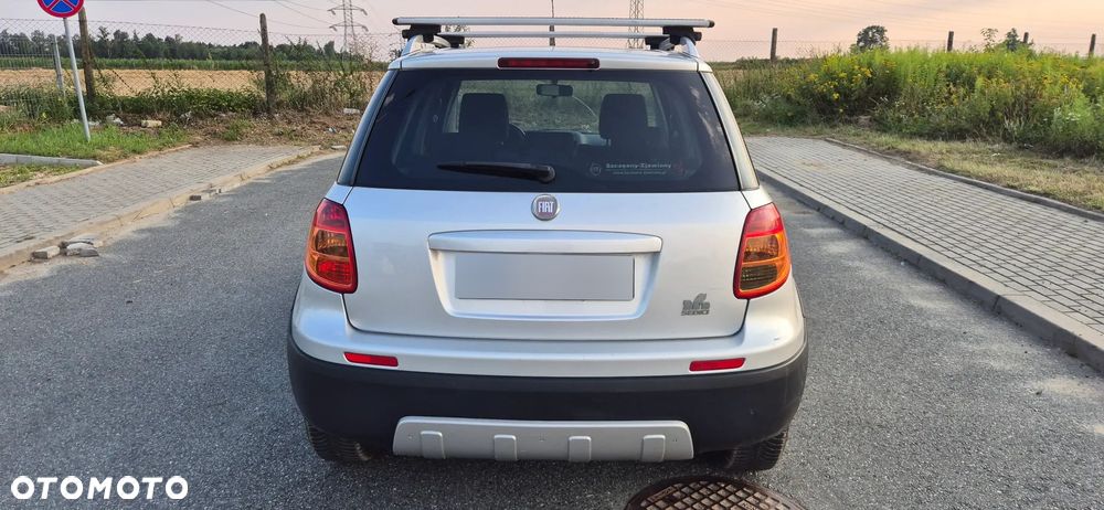Fiat Sedici 1.6 16V 4x2 Emotion - 5