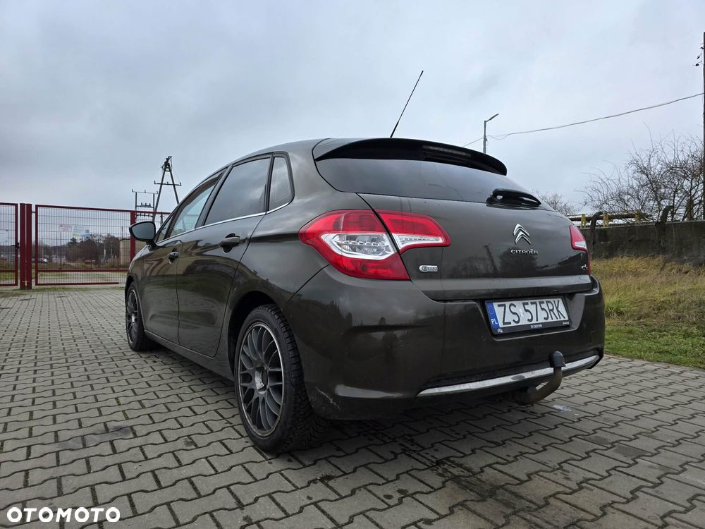 Citroën C4 HDi 115 Attraction - 7