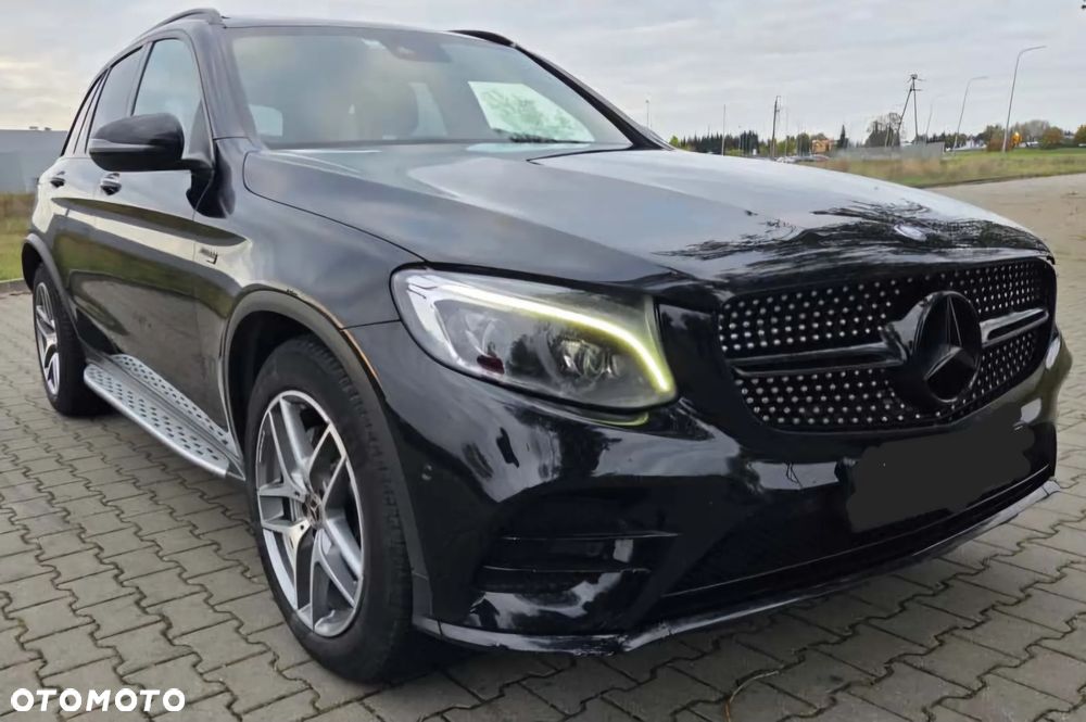 Mercedes-Benz GLC - 7