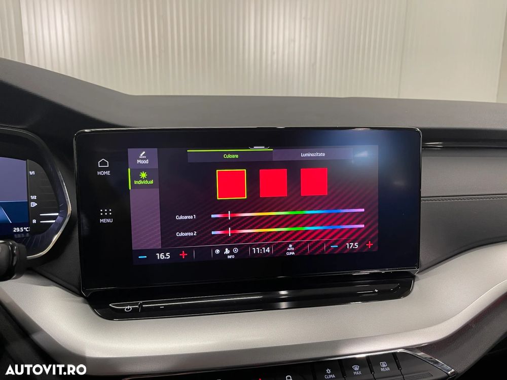 Skoda Octavia Combi 2.0 TDI DSG Ambition - 14