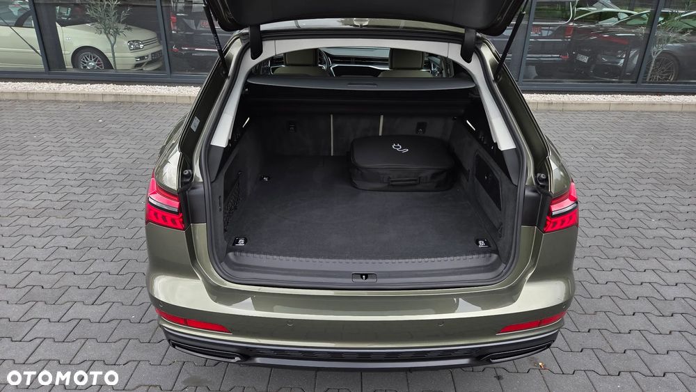 Audi A6 Avant - 32