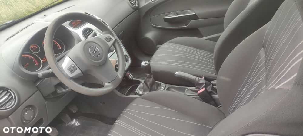 Opel Corsa 1.0 12V Innovation - 11