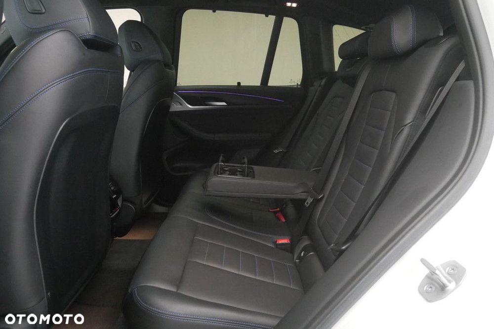 BMW X3 - 15