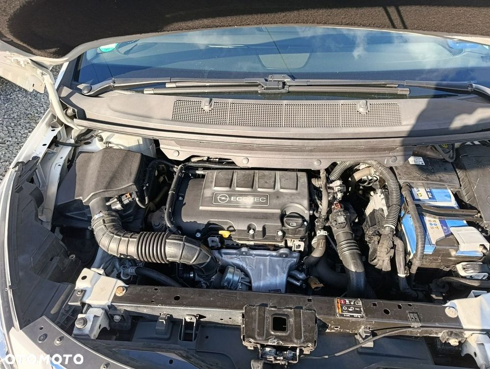 Opel Zafira - 21