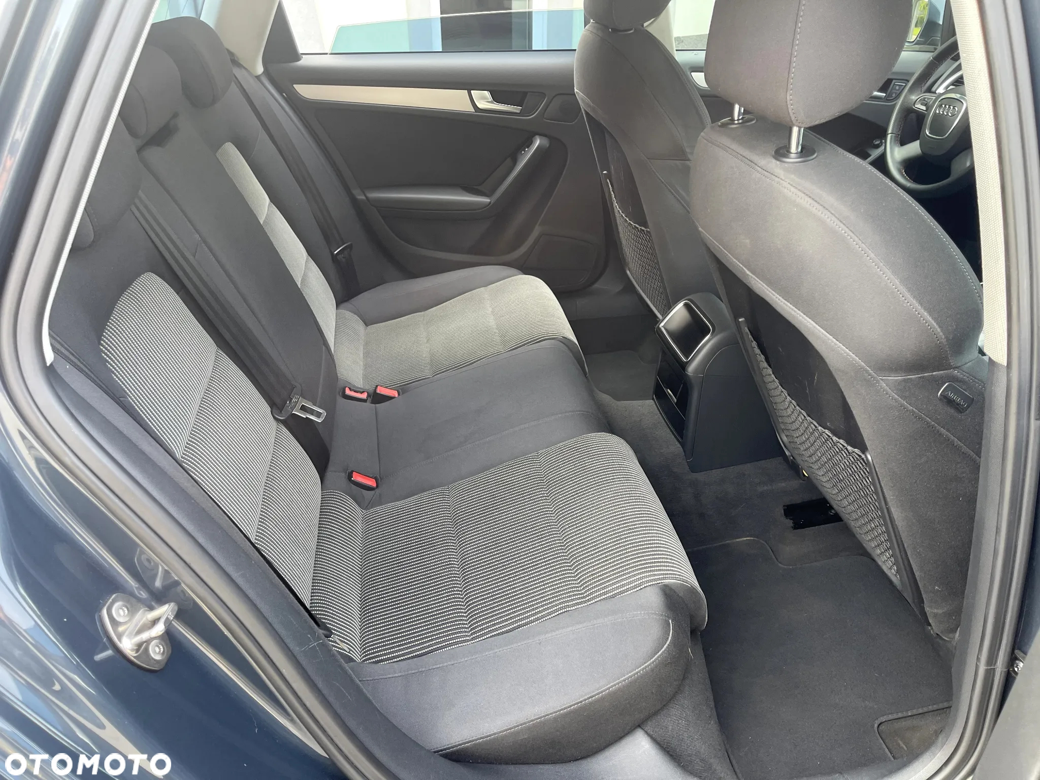 Audi A4 2.0 TDI Limited Edition - 31