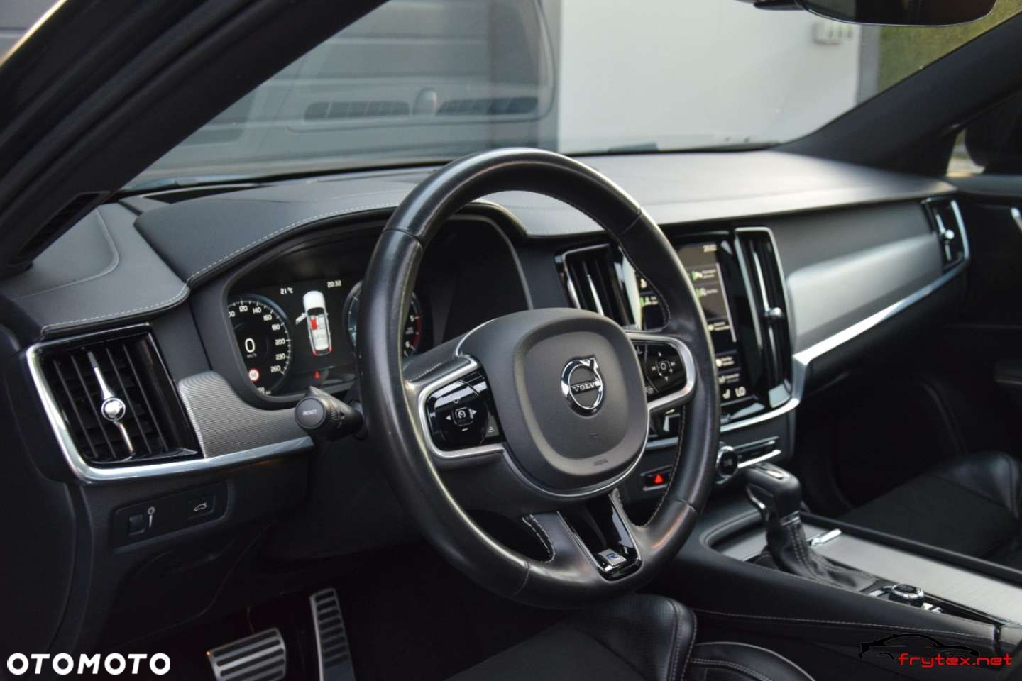 Volvo V90 - 19