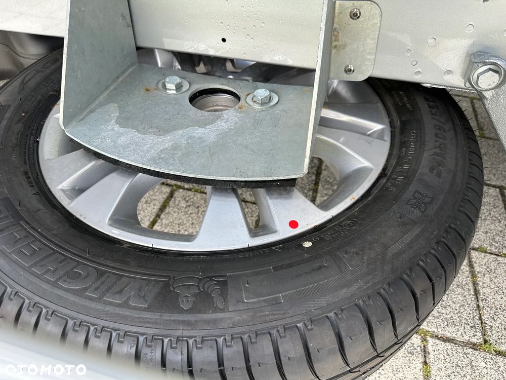 Mercedes-Benz Sprinter 319 CDI Podwozie 4325 mm - Autolaweta - 17