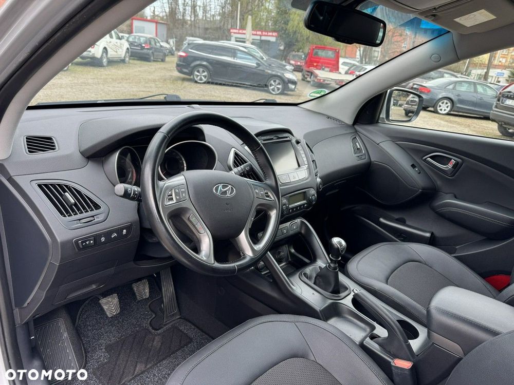 Hyundai ix35 - 25