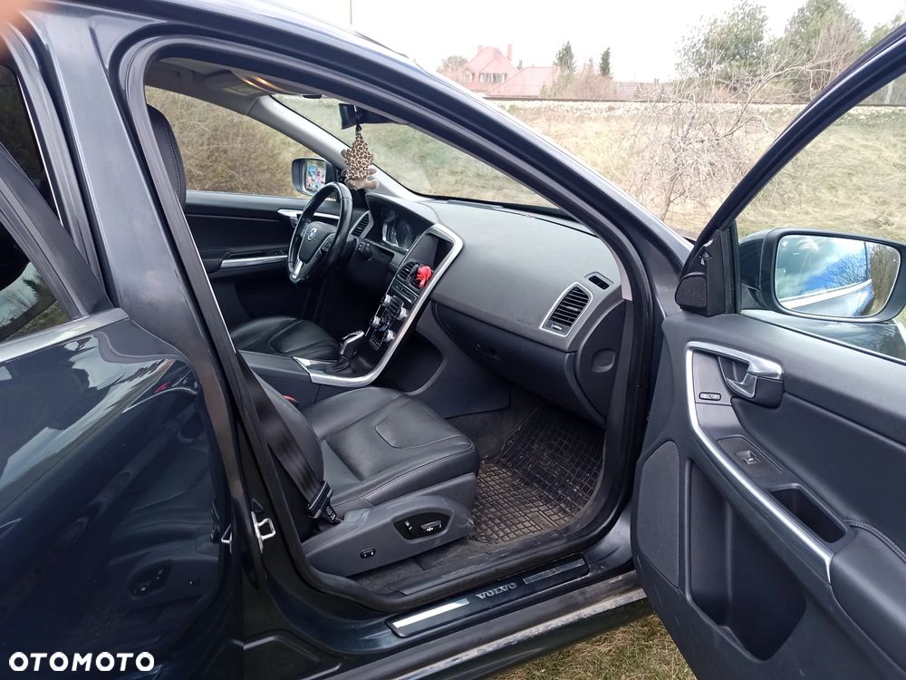Volvo XC 60 - 11