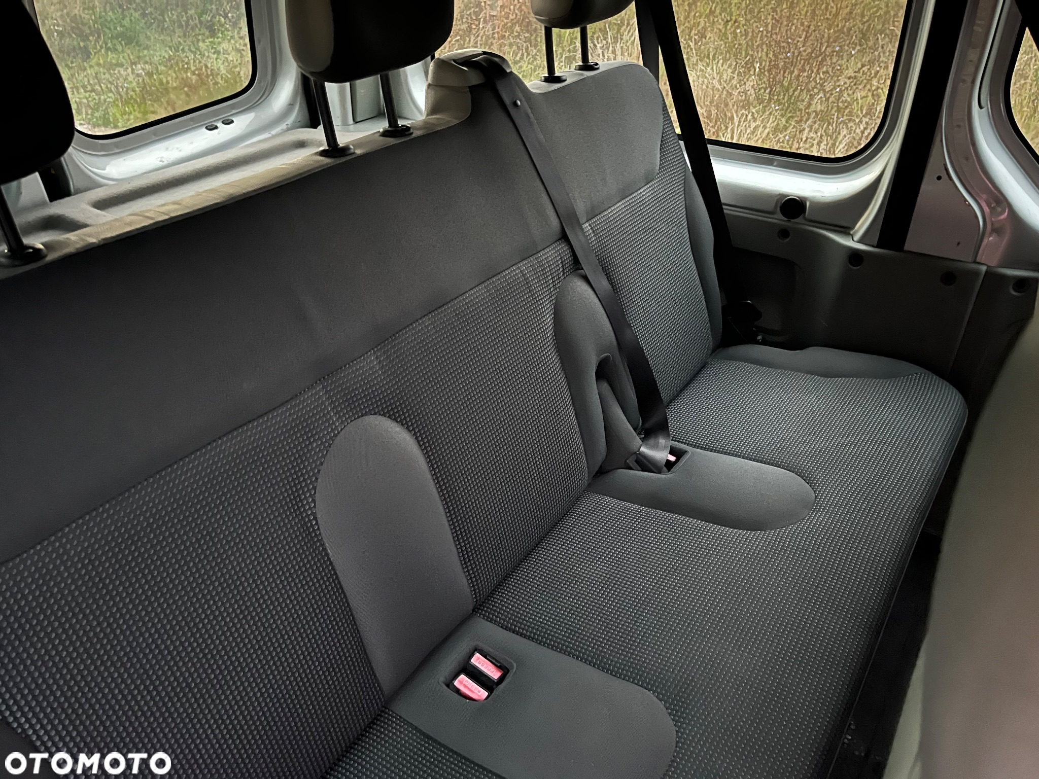 Opel Vivaro L2H1 2.9t - 13