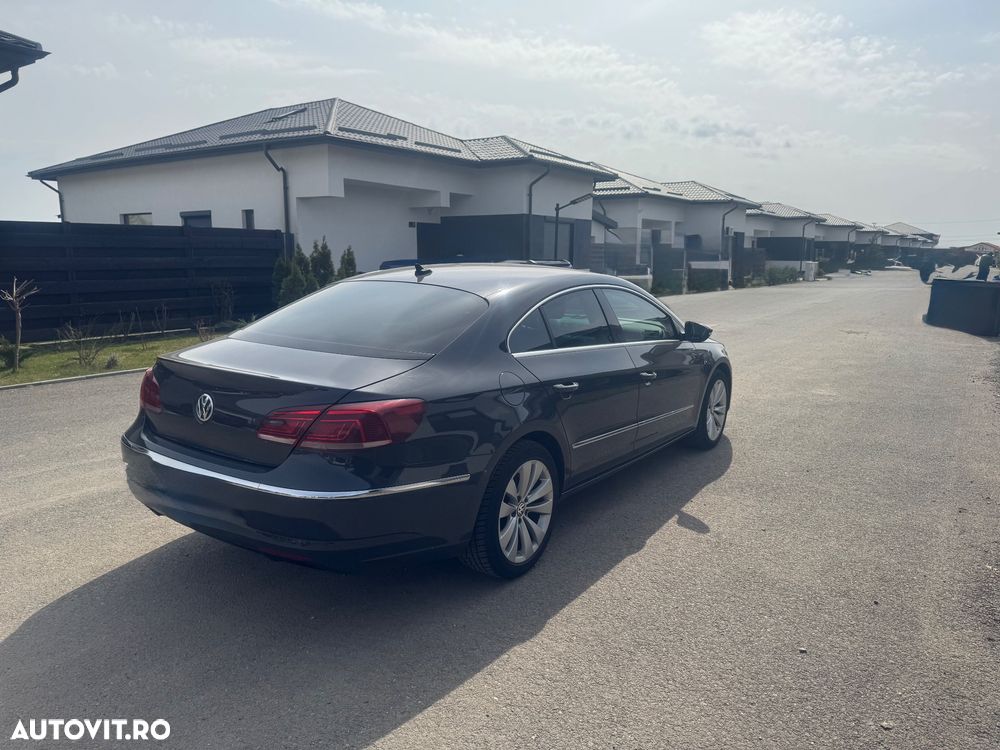 Volkswagen Passat CC - 4