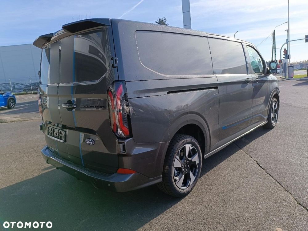 Ford Transit Custom - 6
