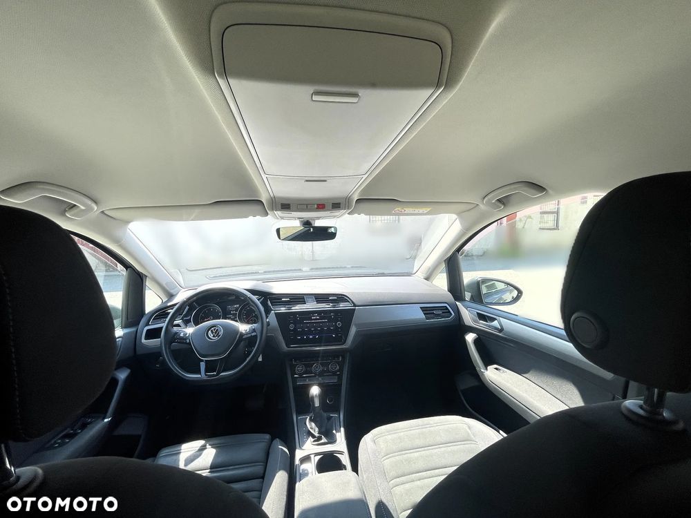 Volkswagen Touran 1.5 TSI EVO Comfortline DSG - 34