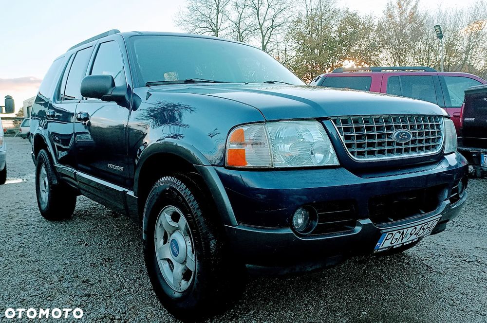 Ford Explorer 4.0 4WD - 10