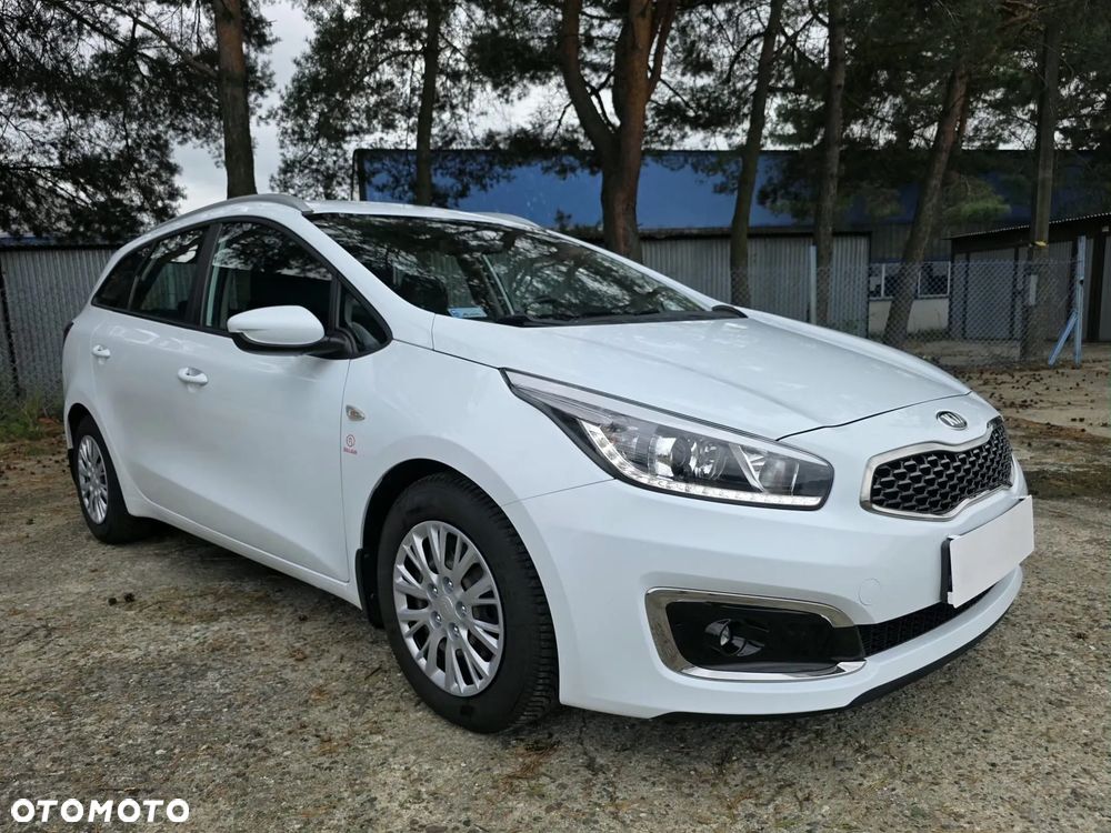 Kia Ceed - 3