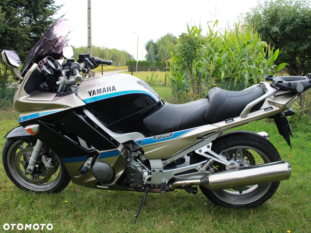 Yamaha FJR - 7